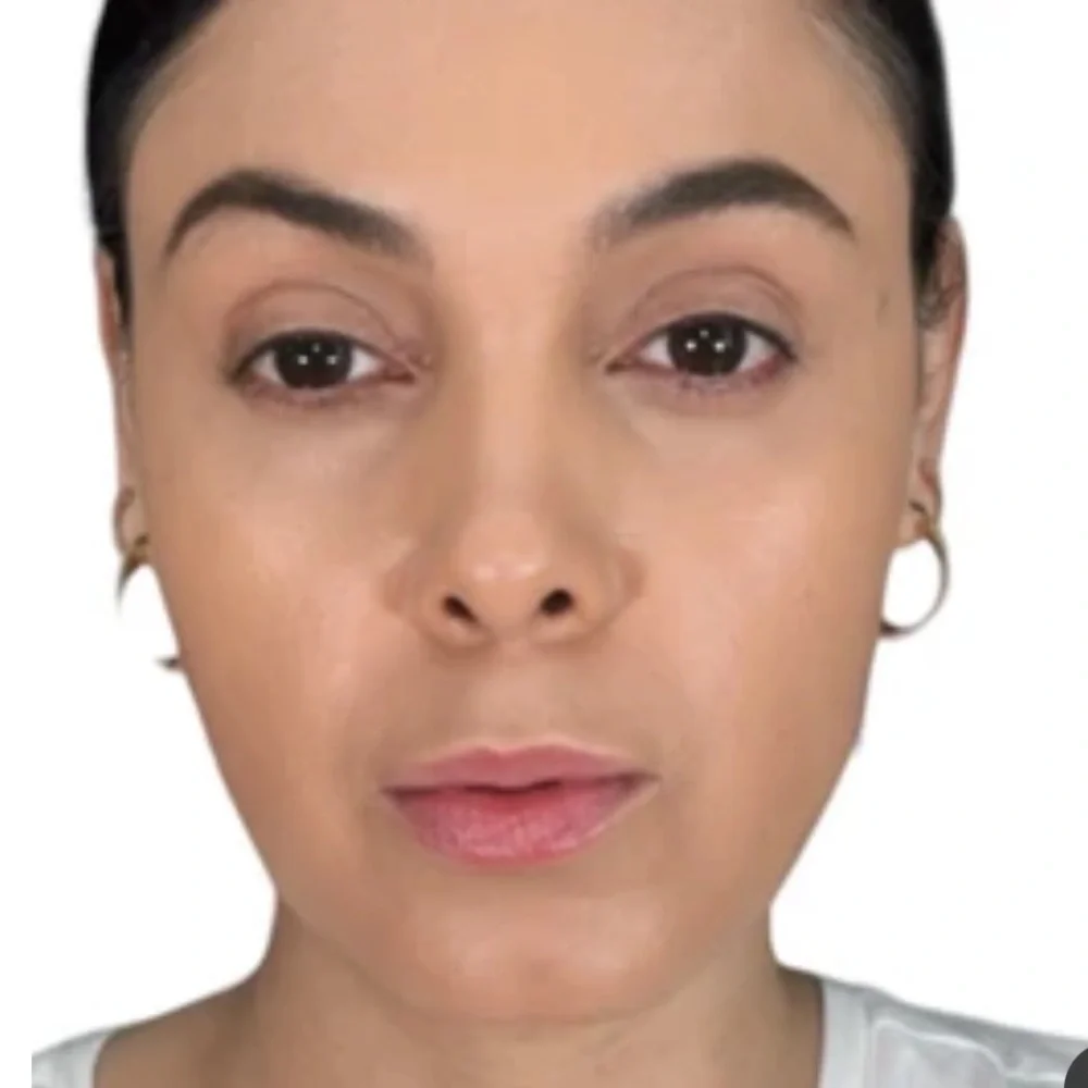 SURREAL SKIN™ FOUNDATION WAND color 6.5 medium beige